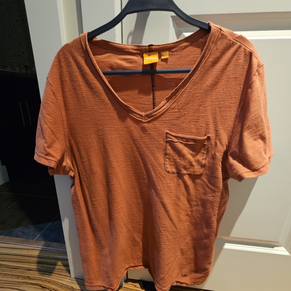 Hugo boss orange mens large tshirt